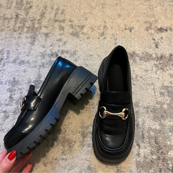 Loafers - Picture 2 of 3